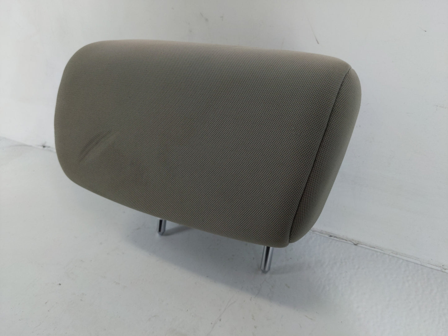 2010-2013 Kia Forte Headrest Head Rest Rear Seat Fits Fits 2010 2011 2012 2013 OEM Used Auto Parts - Oemusedautoparts1.com