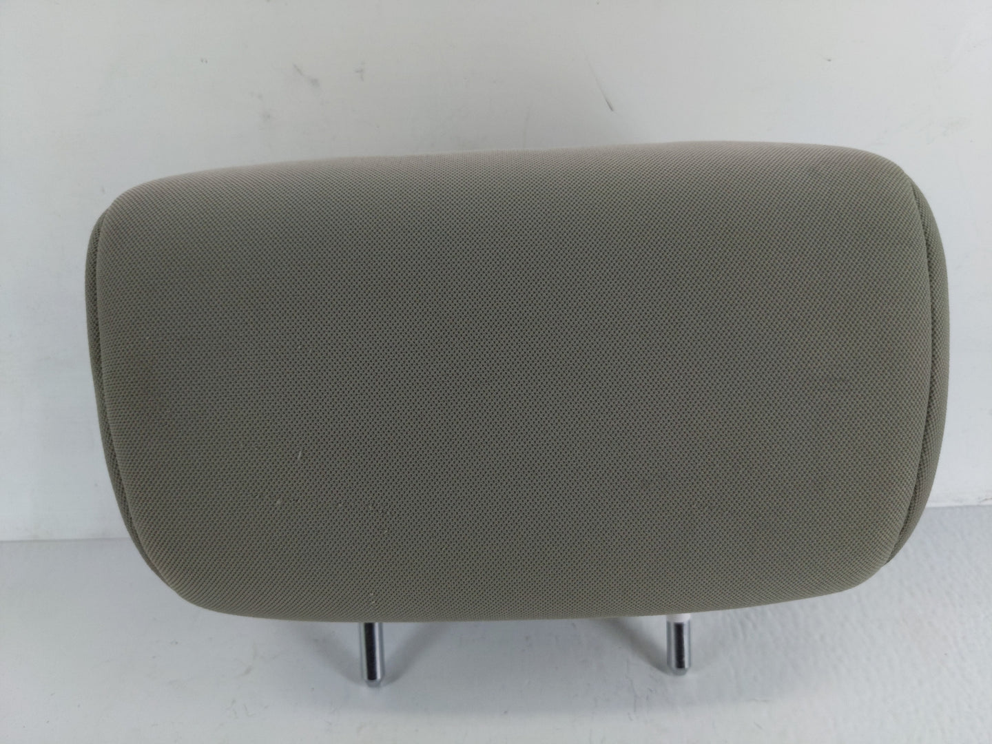 2010-2013 Kia Forte Headrest Head Rest Rear Seat Fits Fits 2010 2011 2012 2013 OEM Used Auto Parts - Oemusedautoparts1.com