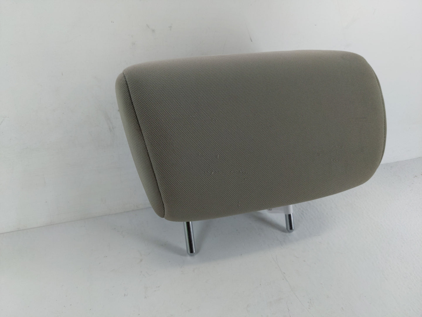 2010-2013 Kia Forte Headrest Head Rest Rear Seat Fits Fits 2010 2011 2012 2013 OEM Used Auto Parts - Oemusedautoparts1.com