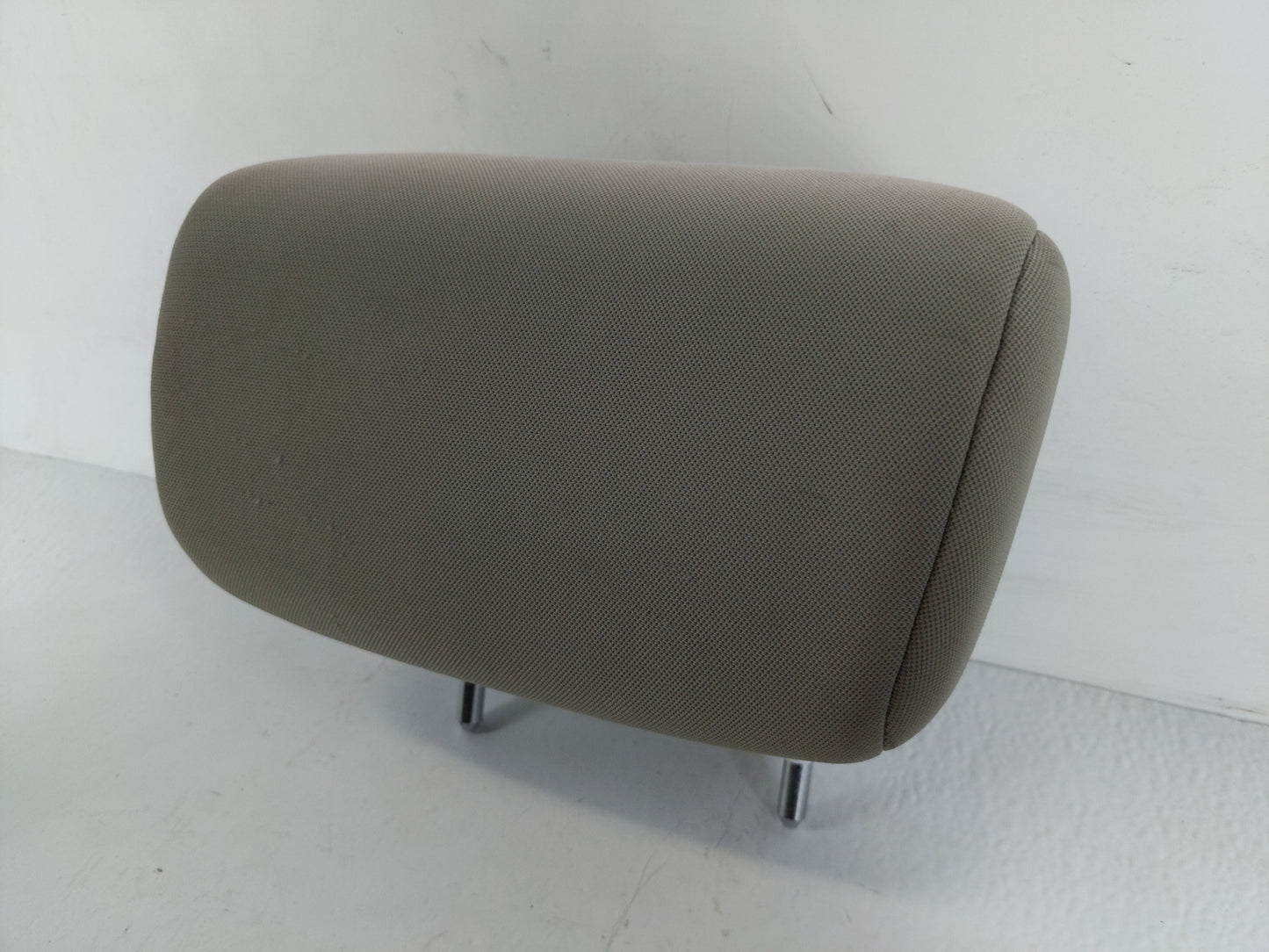 2010-2013 Kia Forte Headrest Head Rest Rear Seat Fits Fits 2010 2011 2012 2013 OEM Used Auto Parts - Oemusedautoparts1.com