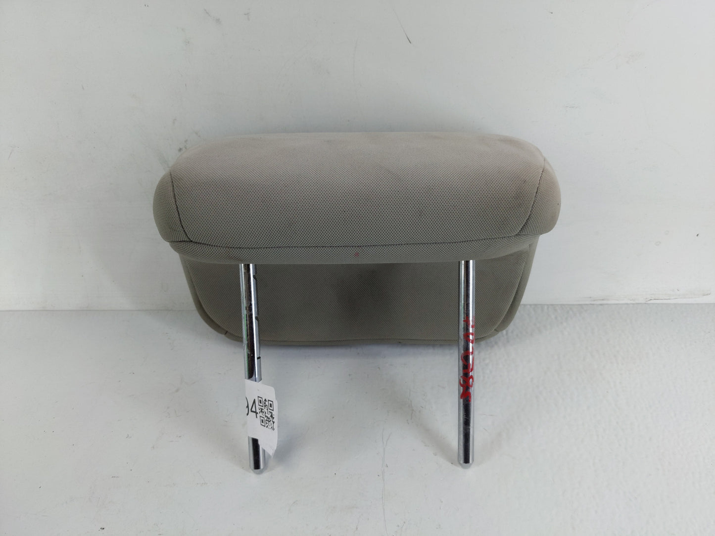 2010-2013 Kia Forte Headrest Head Rest Rear Seat Fits Fits 2010 2011 2012 2013 OEM Used Auto Parts - Oemusedautoparts1.com