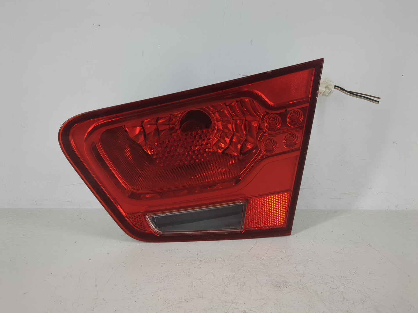 2010-2013 Kia Forte Tail Light Assembly Passenger Right OEM P/N:92404-1M0 Fits Fits 2010 2011 2012 2013 OEM Used Auto Parts 