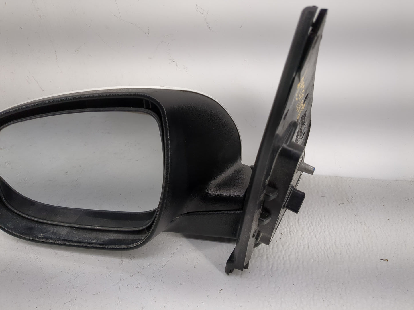 2011-2013 Kia Forte Side Mirror Replacement Driver Left View Door Mirror P/N:E4023109 Fits Fits 2011 2012 2013 OEM Used Auto