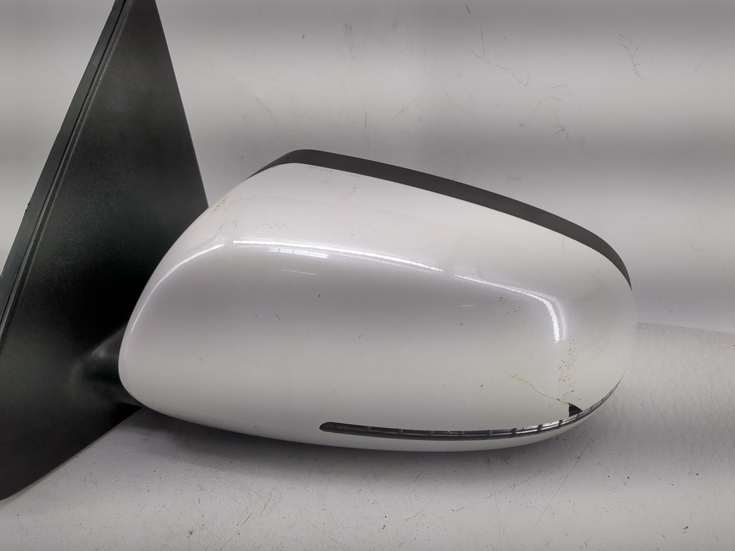 2011-2013 Kia Forte Side Mirror Replacement Driver Left View Door Mirror P/N:E4023109 Fits Fits 2011 2012 2013 OEM Used Auto