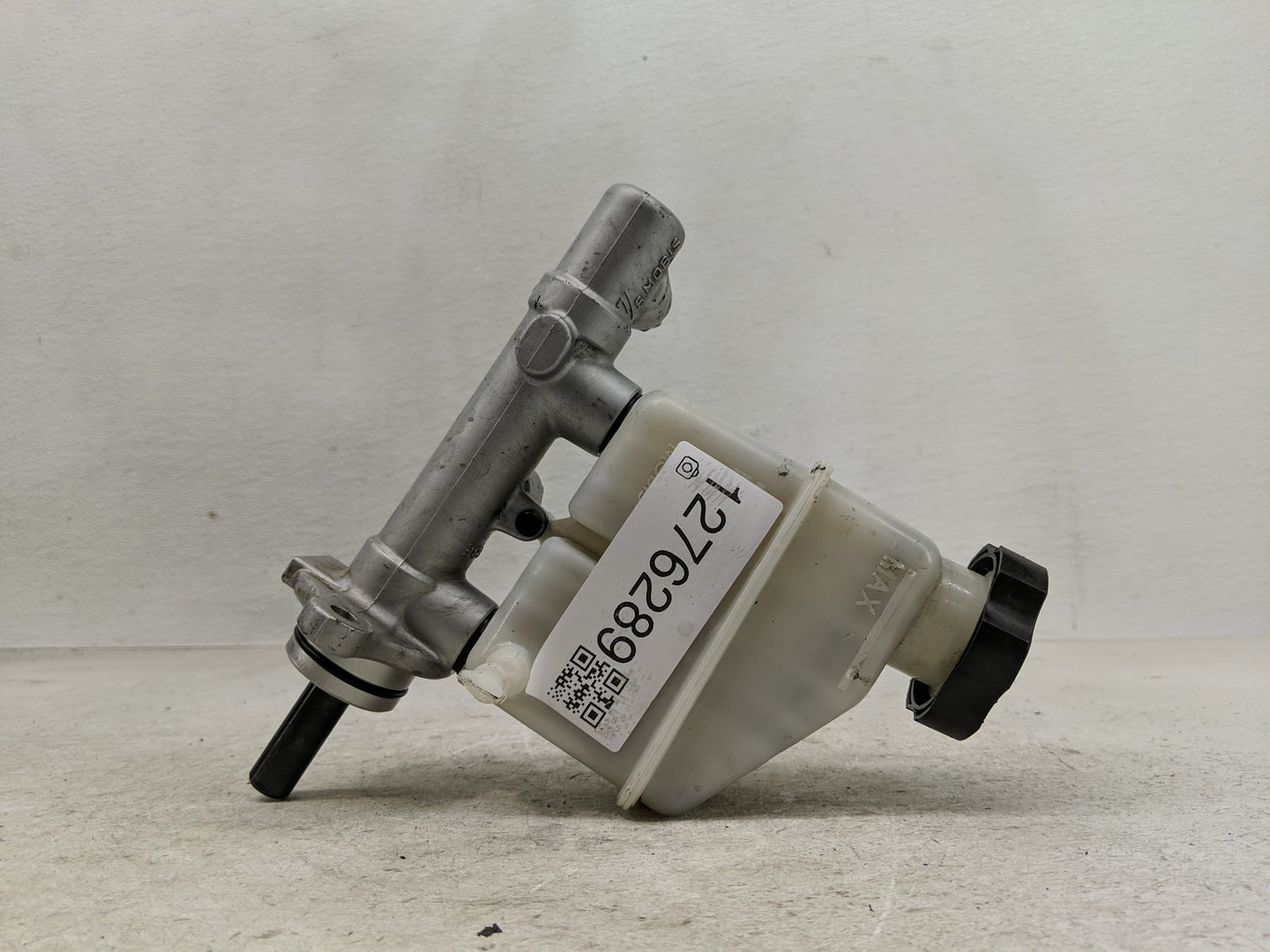2011-2013 Kia Forte Brake Master Cylinder - Oemusedautoparts1.com