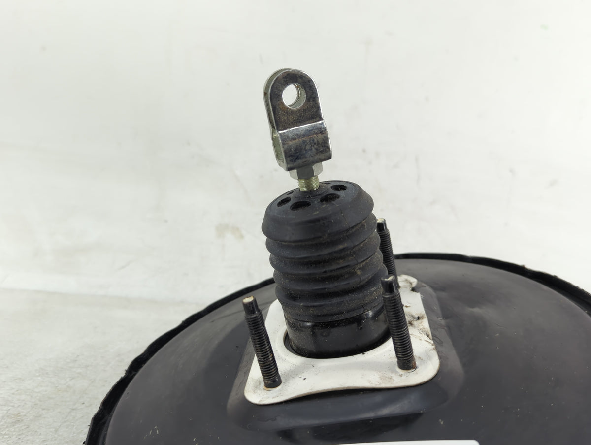 2011-2013 Kia Forte Power Brake Booster Oem 1382915 - Oemusedautoparts1.com