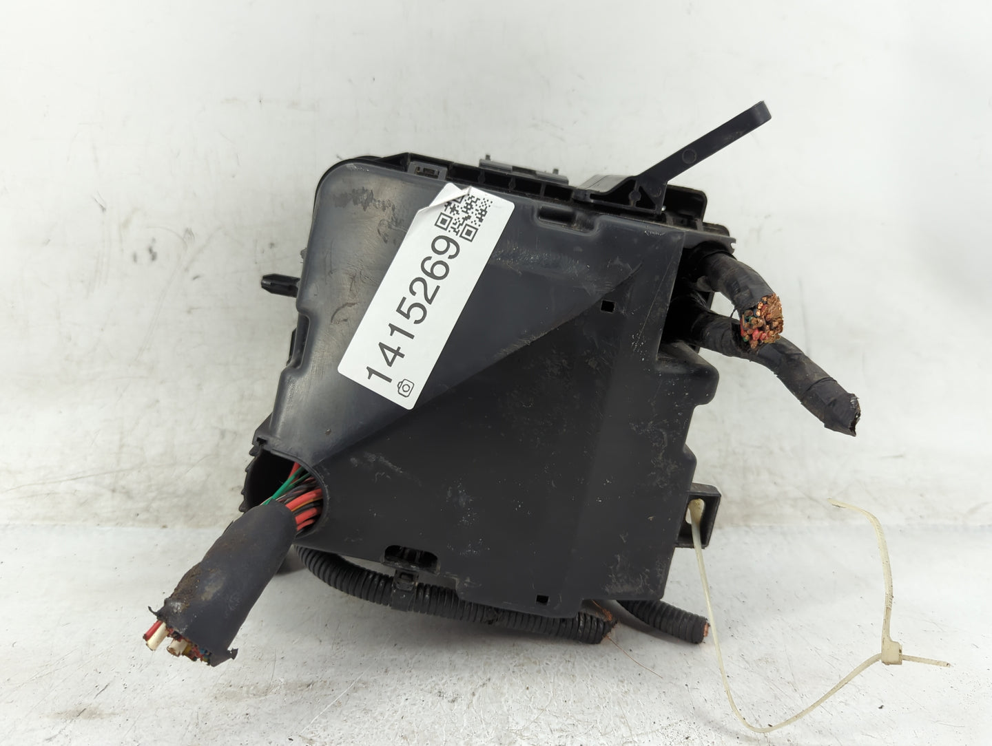 2010-2013 Kia Forte Fusebox Fuse Box Panel Relay Module P/N:91941-1M030 Fits Fits 2010 2011 2012 2013 OEM Used Auto Parts - 
