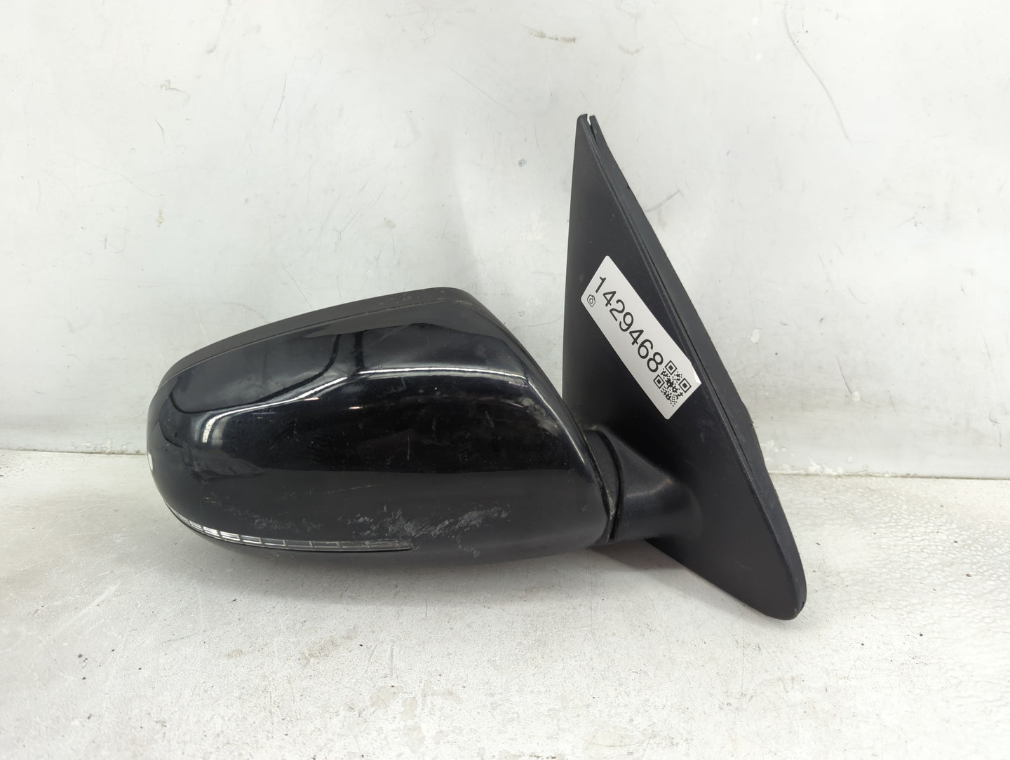 2011-2013 Kia Forte Passenger Side View Mirror - Right Door Mirror OEM Used - Oemusedautoparts1.com