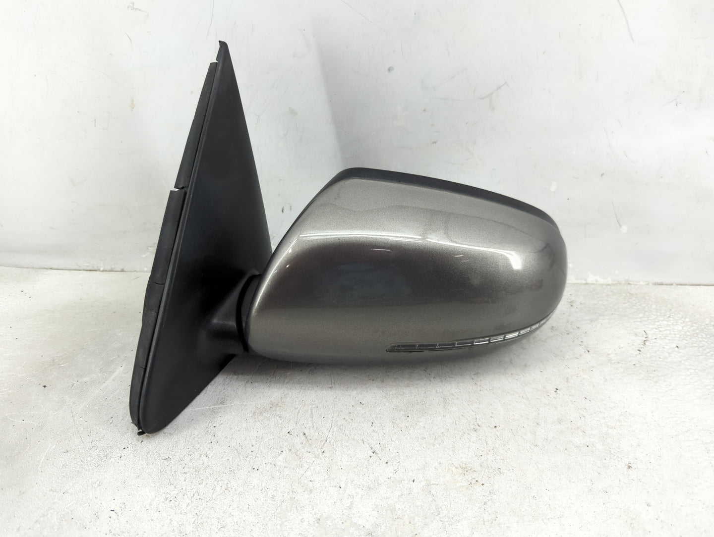 2011-2013 Kia Forte Driver Side View Mirror - Left Door Mirror OEM Used - Oemusedautoparts1.com