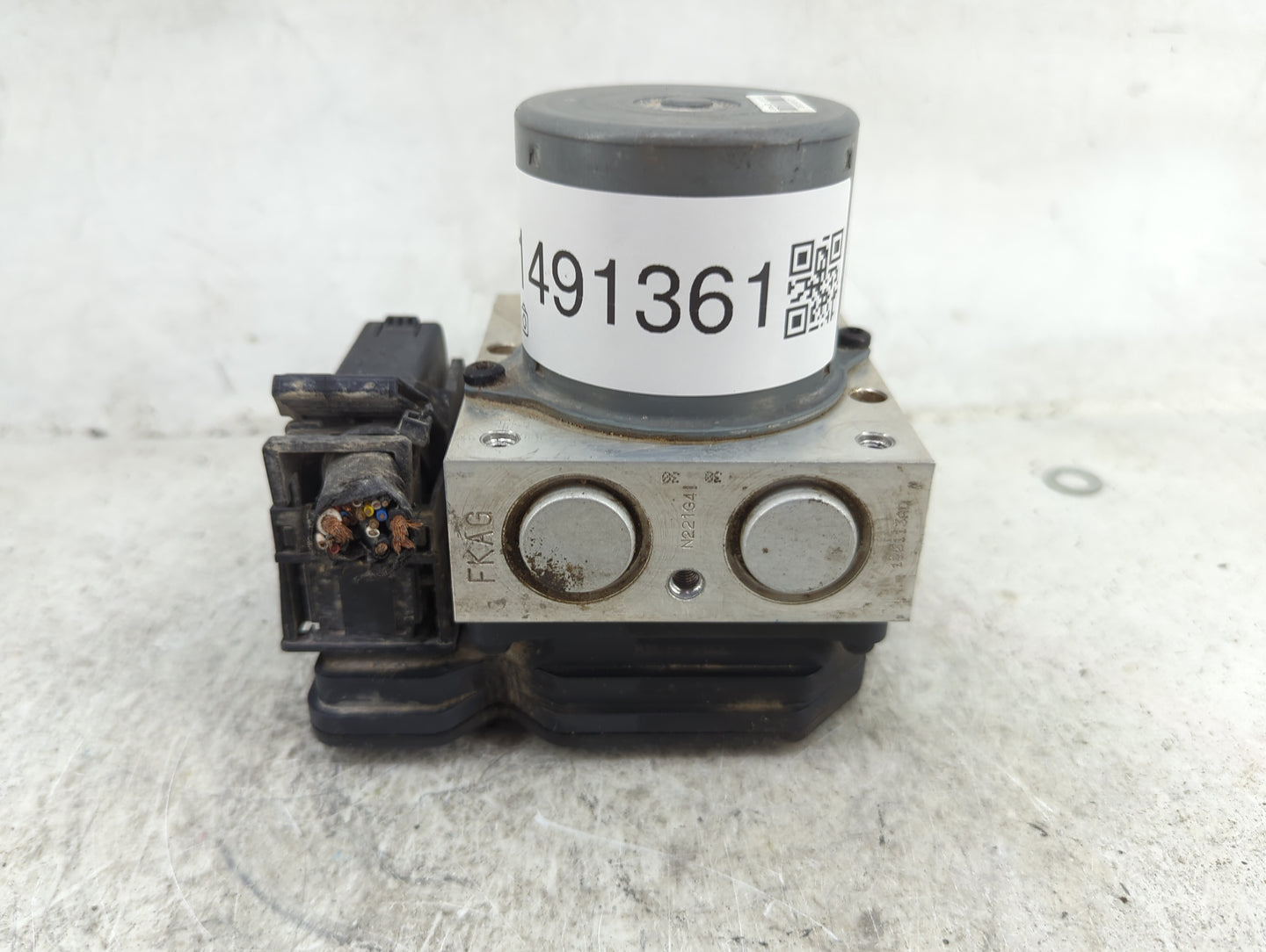 2011-2013 Kia Forte ABS Pump Control Module Replacement P/N:58920-1M510 BH6013G800, HAMN5D0221CC Fits Fits 2011 2012 2013 OE