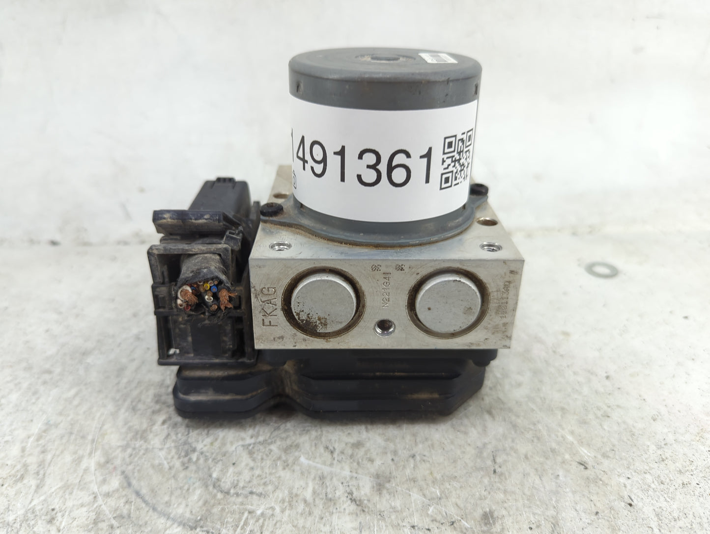 2011-2013 Kia Forte ABS Pump Control Module Replacement P/N:58920-1M510 BH6013G800, HAMN5D0221CC Fits Fits 2011 2012 2013 OE