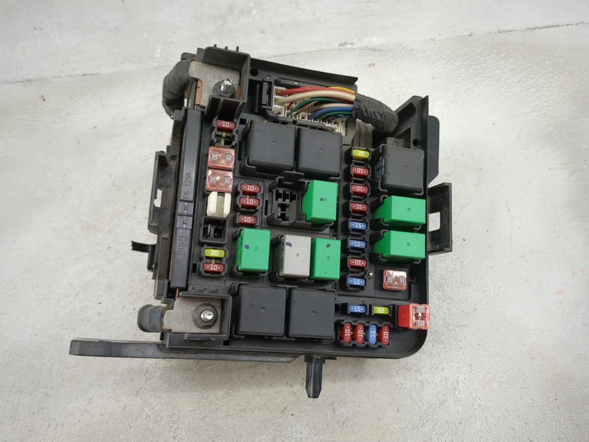 2010-2013 Kia Forte Fusebox Fuse Box Panel Relay Module P/N:91941-1M030 Fits Fits 2010 2011 2012 2013 OEM Used Auto Parts - 
