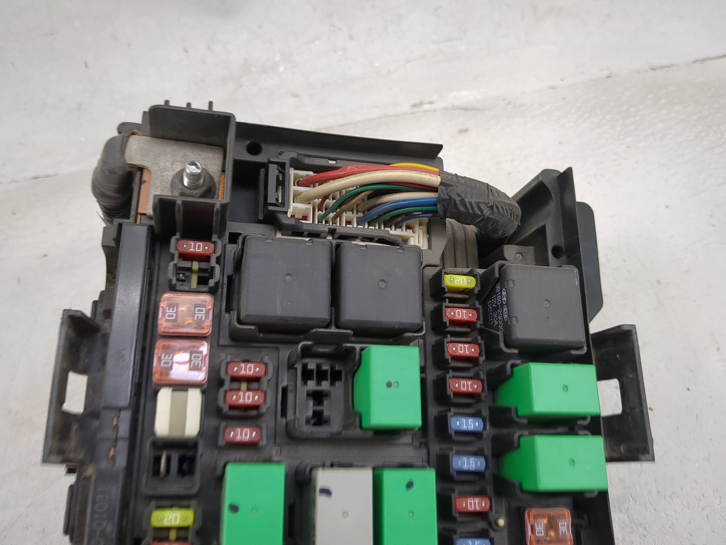 2010-2013 Kia Forte Fusebox Fuse Box Panel Relay Module P/N:91941-1M030 Fits Fits 2010 2011 2012 2013 OEM Used Auto Parts - 