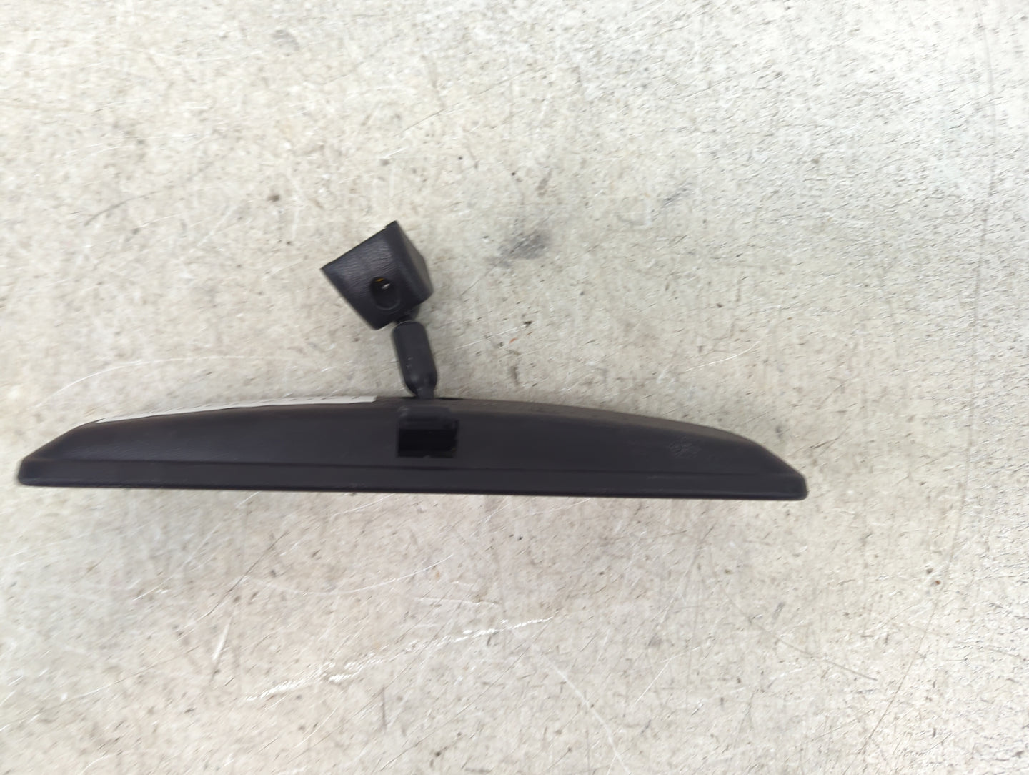 2012 Kia Forte Interior Rear View Mirror Replacement OEM P/N:E4 02214 Fits OEM Used Auto Parts - Oemusedautoparts1.com
