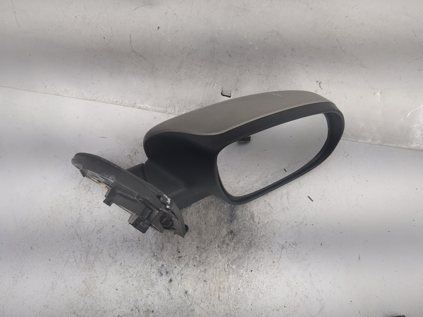 2011-2013 Kia Forte Passenger Side View Mirror - Right Door Mirror OEM Used - Oemusedautoparts1.com