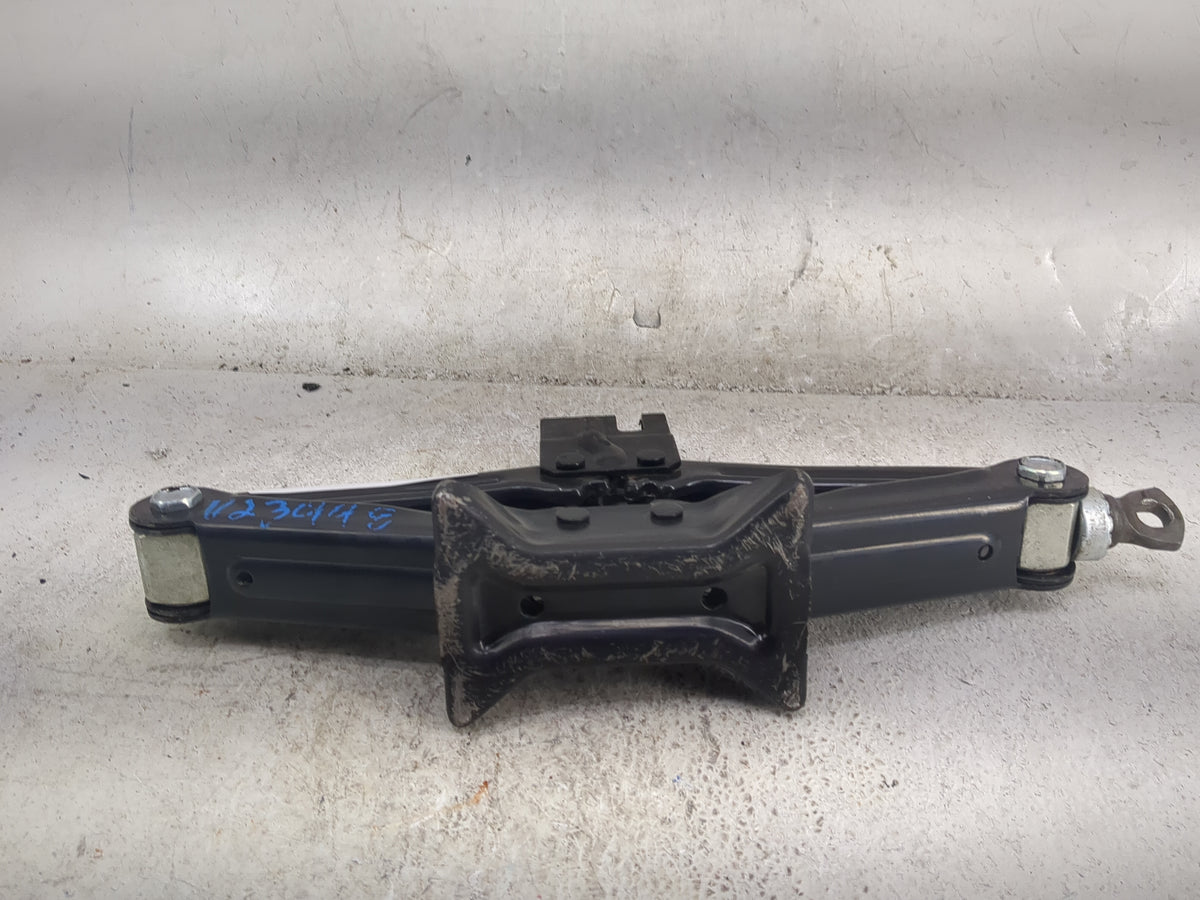 2012 Kia Forte Spare Scissor Car Jack Black - Oemusedautoparts1.com