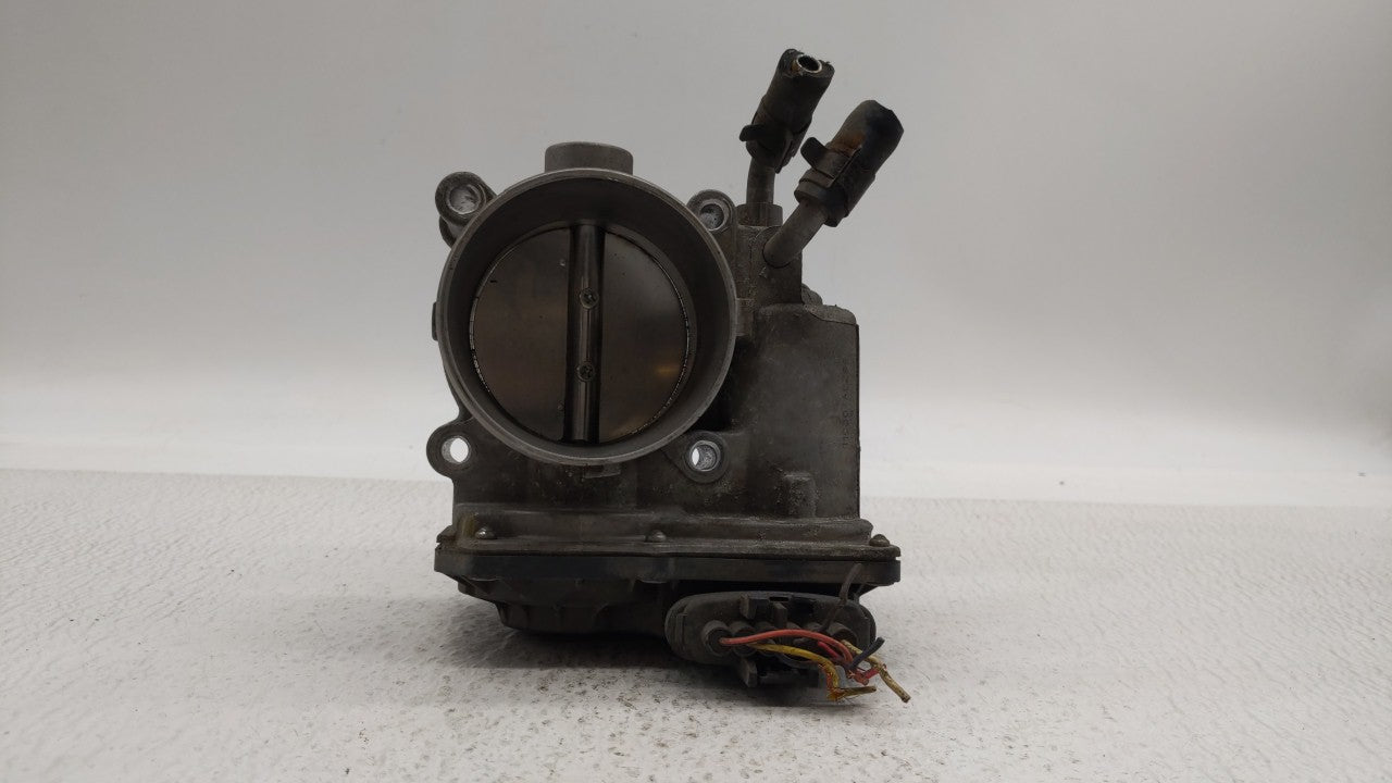 2014-2018 Kia Forte Throttle Body P/N:35100-2E000 Fits Fits 2011 2012 2013 2014 2015 2016 2017 2018 2019 OEM Used Auto Parts