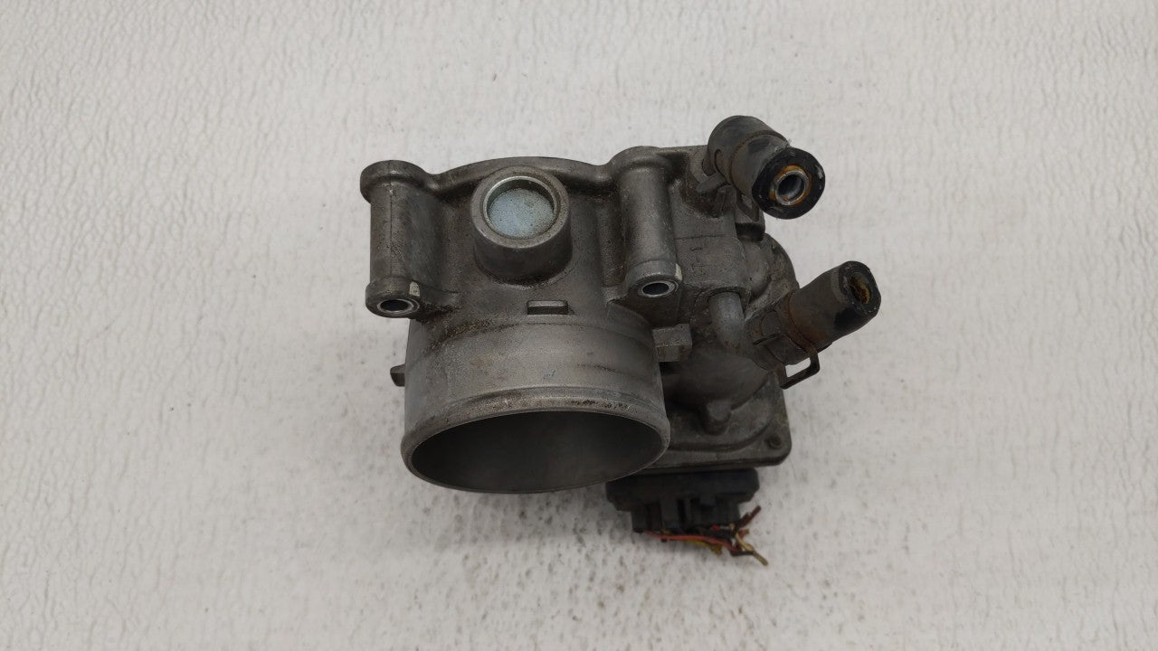 2014-2018 Kia Forte Throttle Body P/N:35100-2E000 Fits Fits 2011 2012 2013 2014 2015 2016 2017 2018 2019 OEM Used Auto Parts