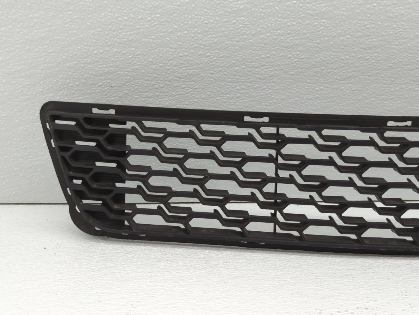 2010-2013 Kia Forte Front Grille Bumper Not Included - Oemusedautoparts1.com