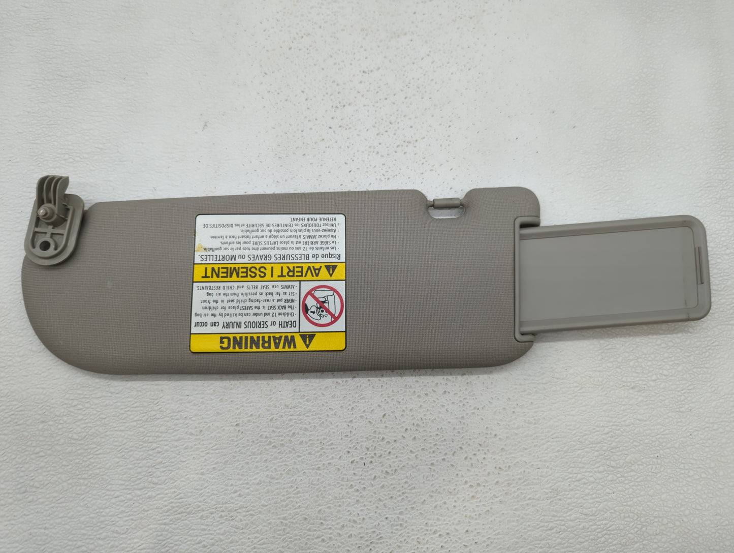 2010-2013 Kia Forte Sun Visor Shade Replacement Passenger Right Mirror Fits Fits 2010 2011 2012 2013 OEM Used Auto Parts - O