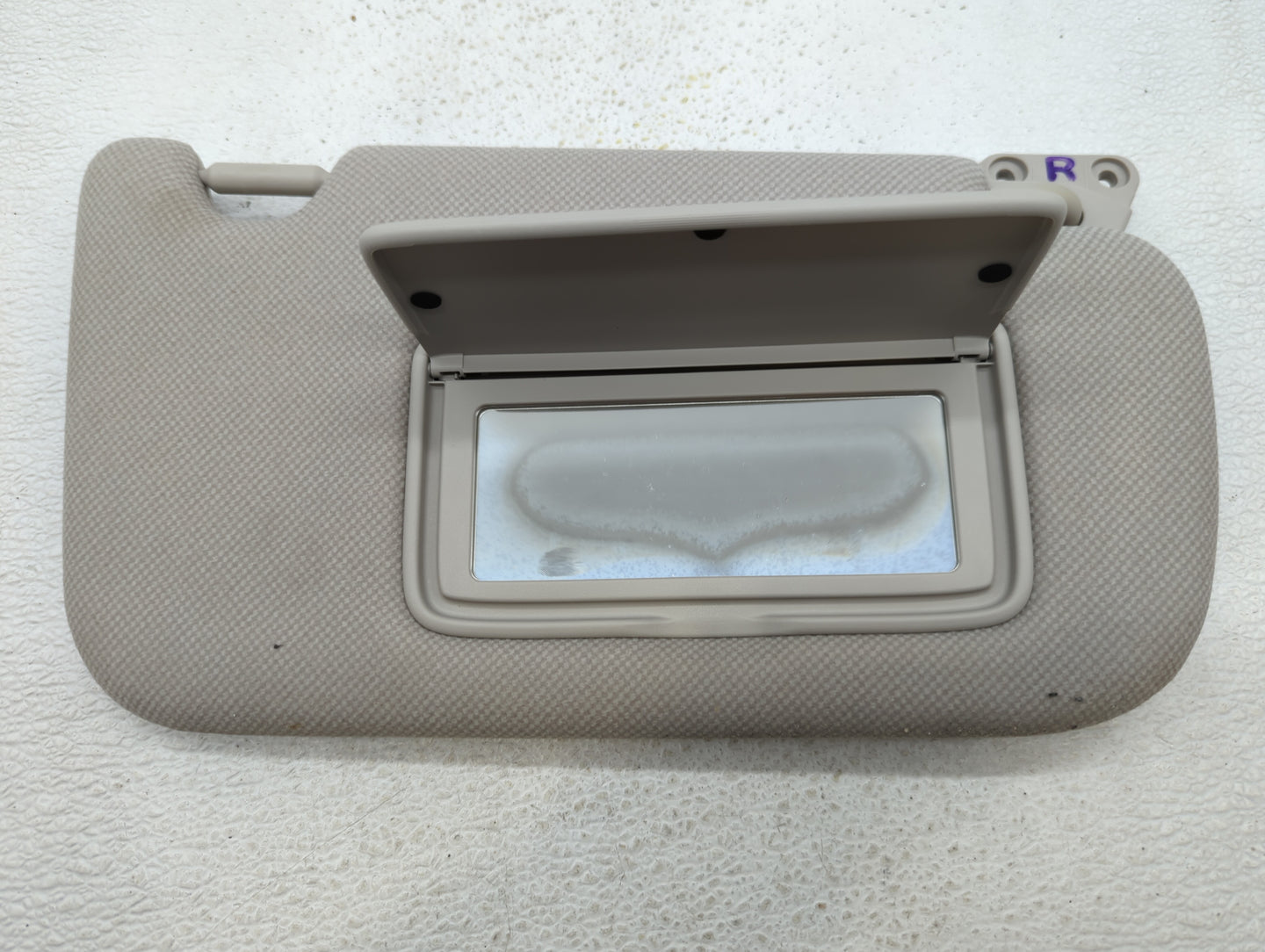 2010-2013 Kia Forte Sun Visor Shade Replacement Passenger Right Mirror Fits Fits 2010 2011 2012 2013 OEM Used Auto Parts - O