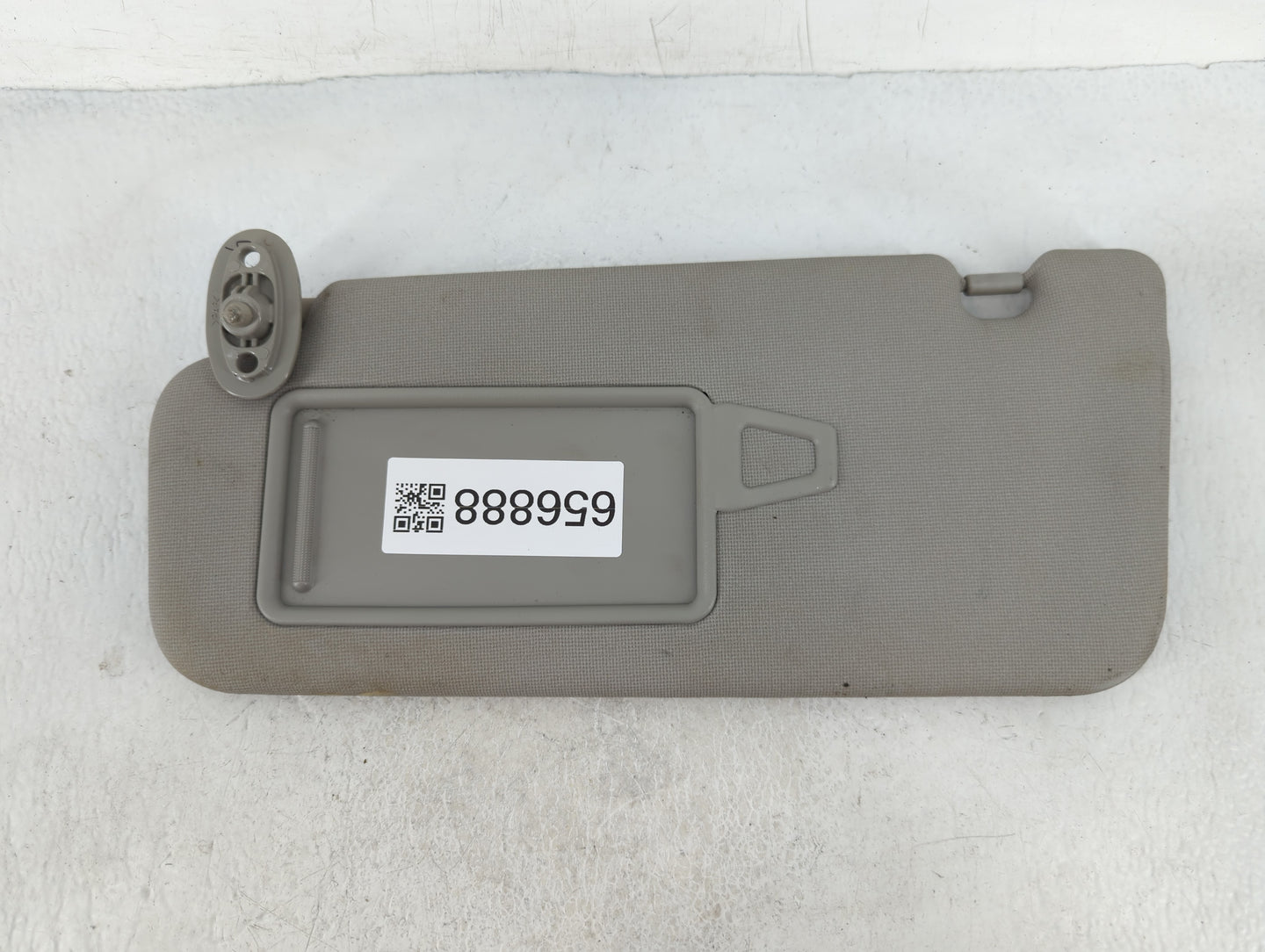 2010-2013 Kia Forte Sun Visor Shade Replacement Passenger Right Mirror Fits Fits 2010 2011 2012 2013 OEM Used Auto Parts - O