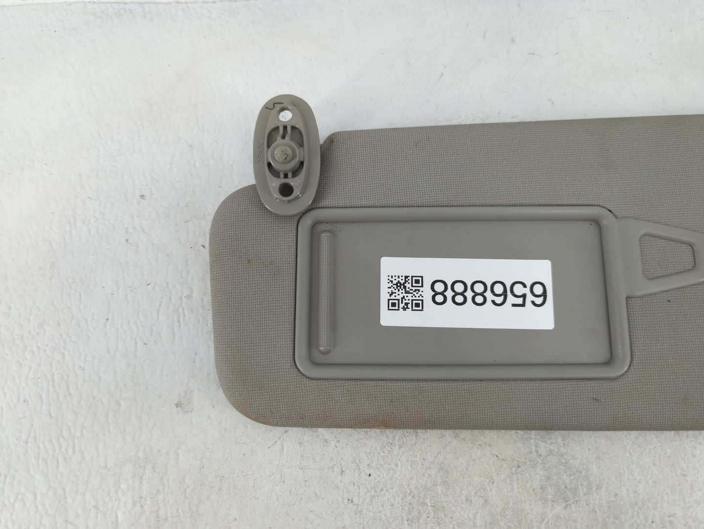 2010-2013 Kia Forte Sun Visor Shade Replacement Passenger Right Mirror Fits Fits 2010 2011 2012 2013 OEM Used Auto Parts - O