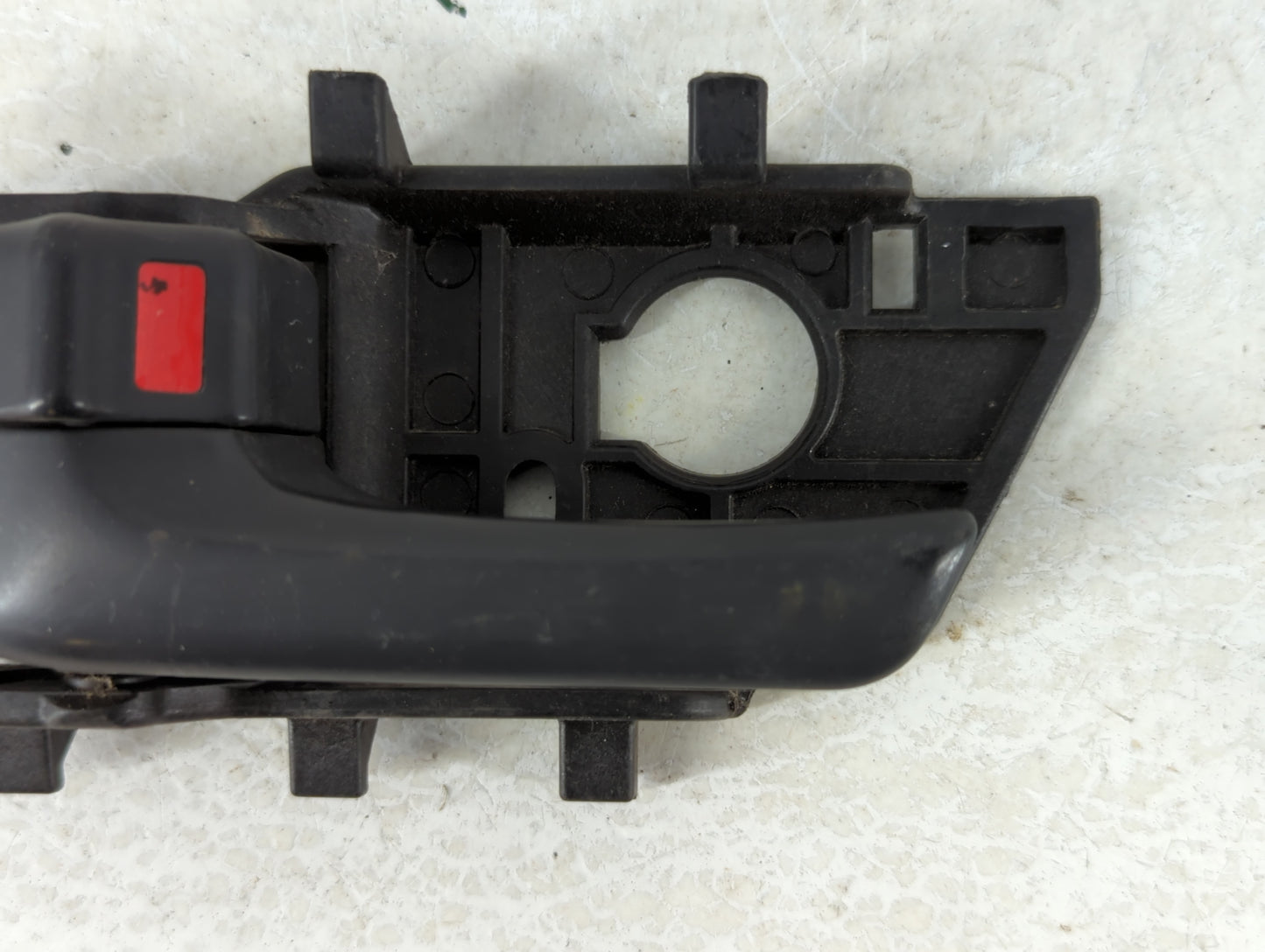 2010-2013 Kia Forte Driver Front Left Door Handle Exterior Assembly - Oemusedautoparts1.com