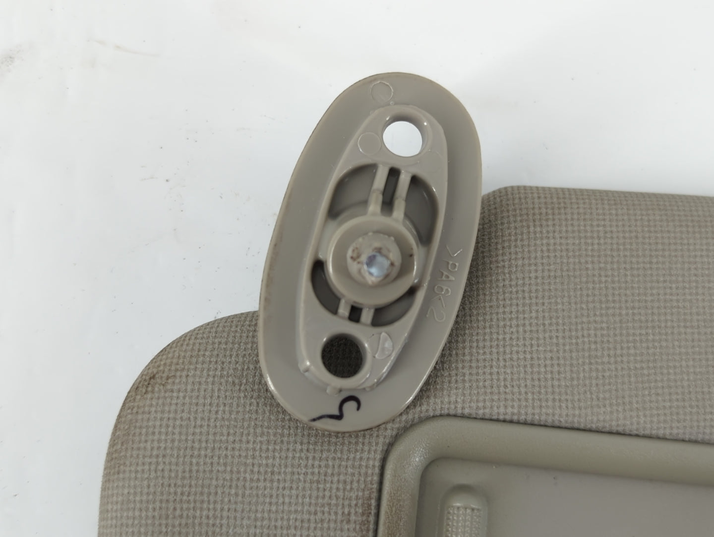 2010-2013 Kia Forte Sun Visor Shade Replacement Passenger Right Mirror Fits Fits 2010 2011 2012 2013 OEM Used Auto Parts - O