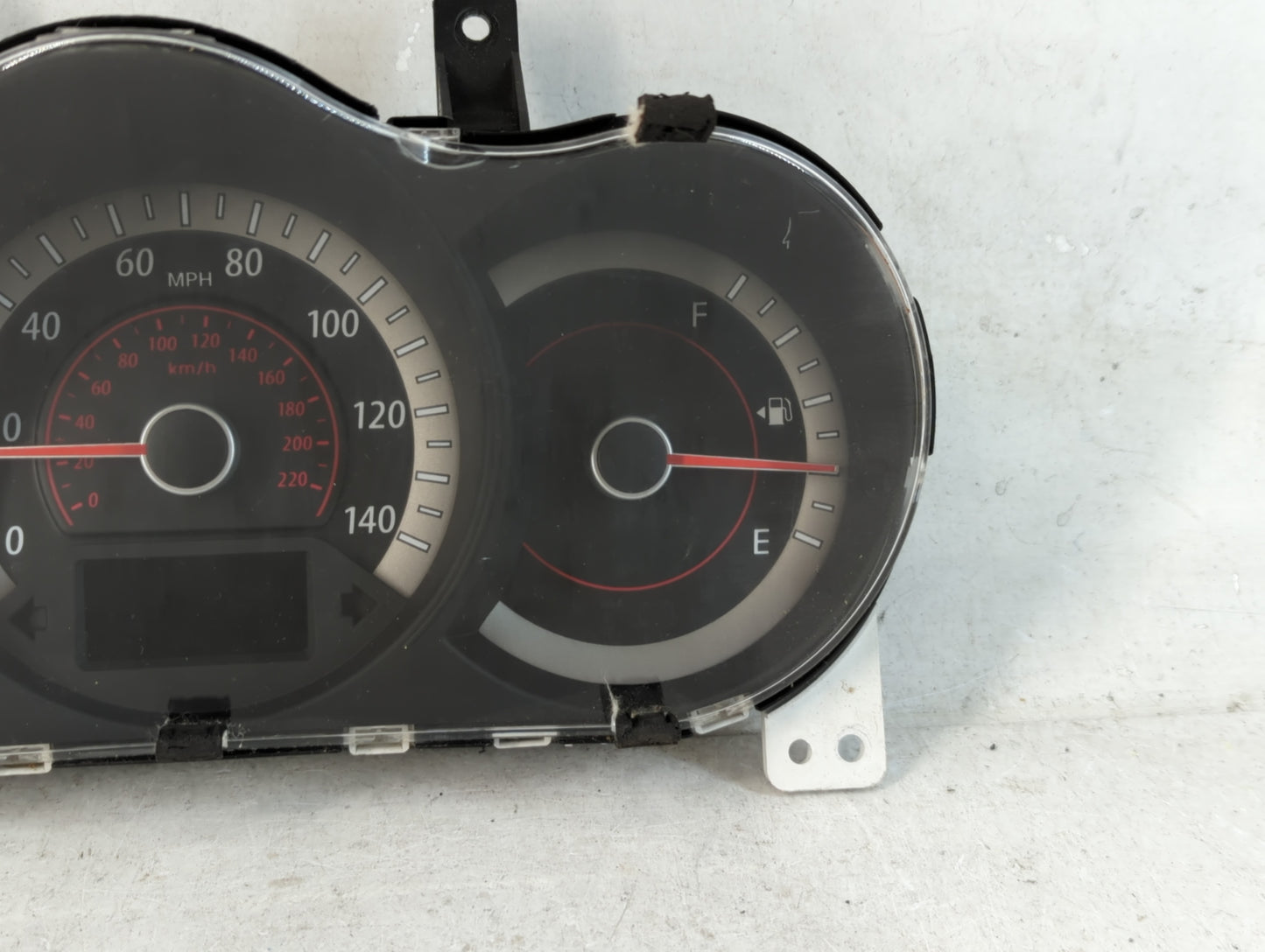 2011-2013 Kia Forte Instrument Cluster Speedometer Gauges P/N:94041-1M00 20111216 Fits Fits 2011 2012 2013 OEM Used Auto Par