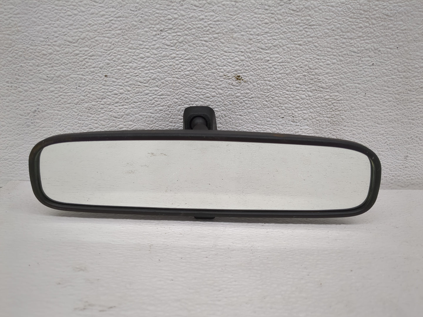 2010-2017 Kia Forte Koup Interior Rear View Mirror Replacement OEM P/N:E13049873 Fits OEM Used Auto Parts - Oemusedautoparts