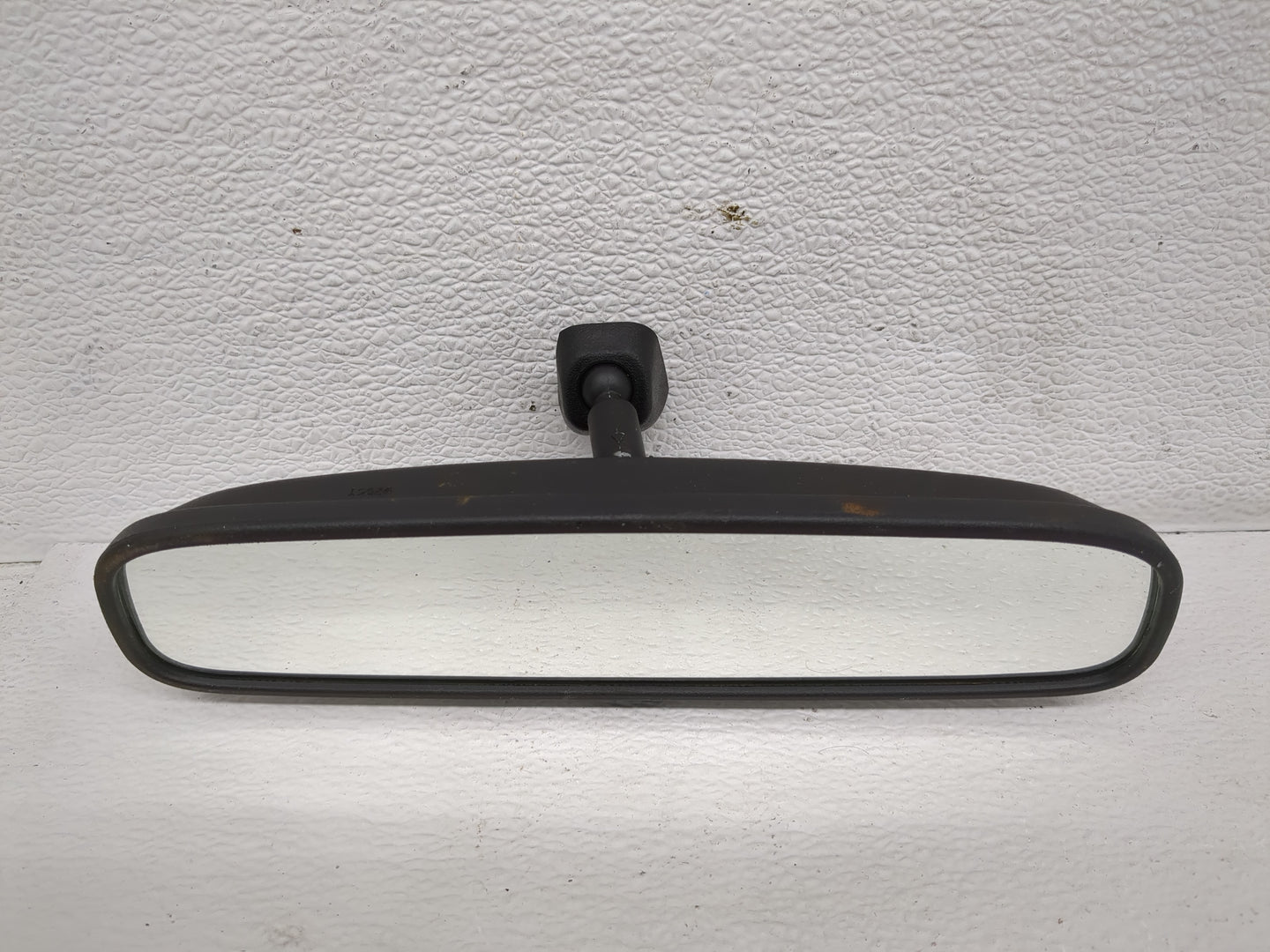 2010-2017 Kia Forte Koup Interior Rear View Mirror Replacement OEM P/N:E13049873 Fits OEM Used Auto Parts - Oemusedautoparts