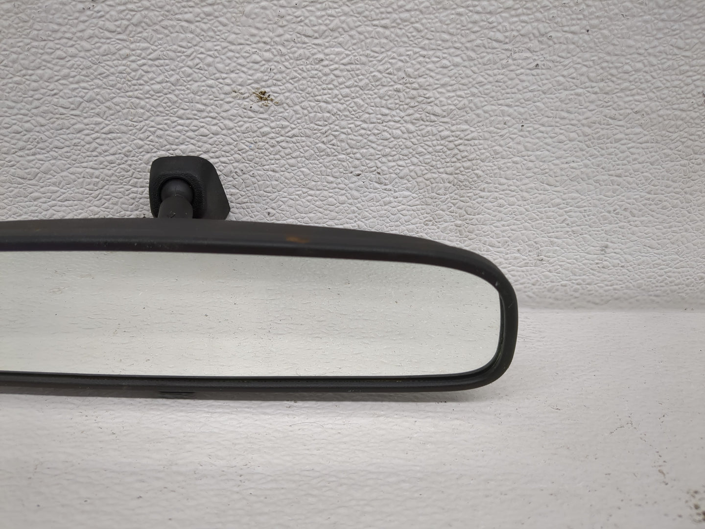 2010-2017 Kia Forte Koup Interior Rear View Mirror Replacement OEM P/N:E13049873 Fits OEM Used Auto Parts - Oemusedautoparts