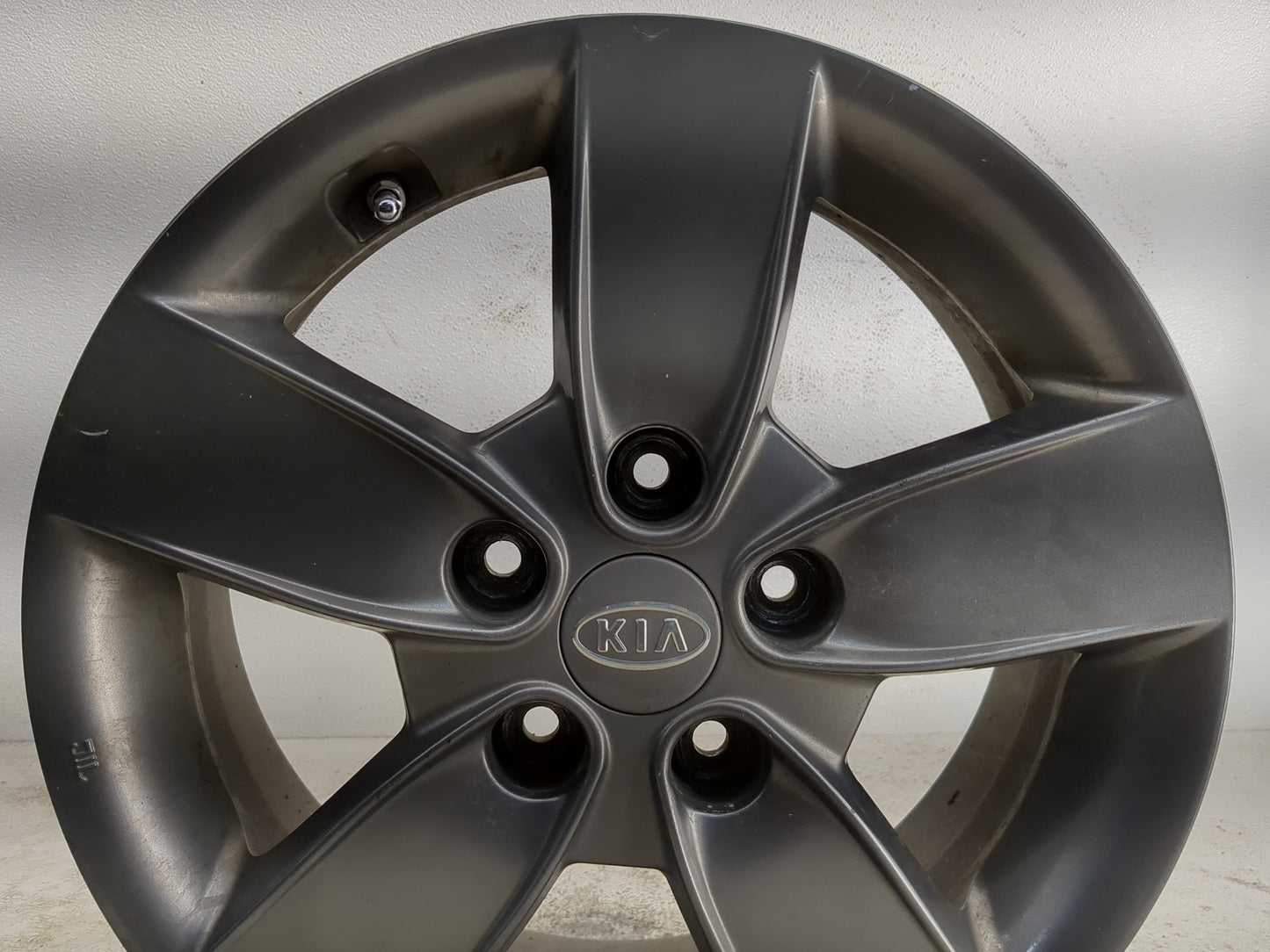 2010-2012 Kia Forte Koup Oem Wheel Rim - Oemusedautoparts1.com