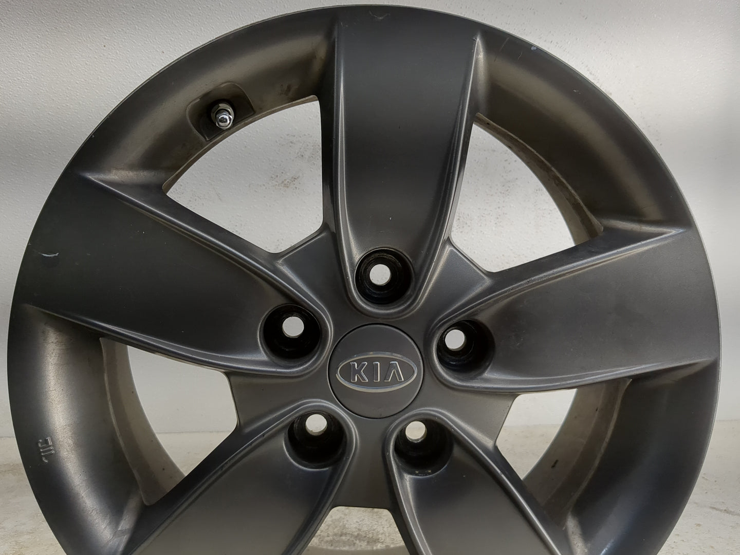 2010-2012 Kia Forte Koup Oem Wheel Rim - Oemusedautoparts1.com
