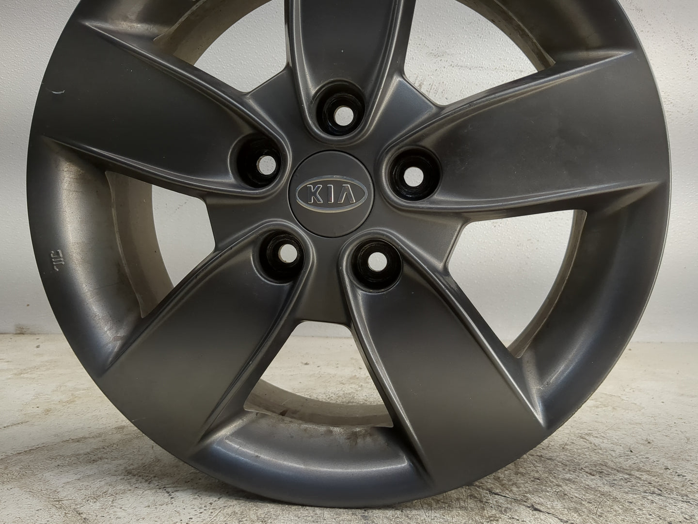 2010-2012 Kia Forte Koup Oem Wheel Rim - Oemusedautoparts1.com