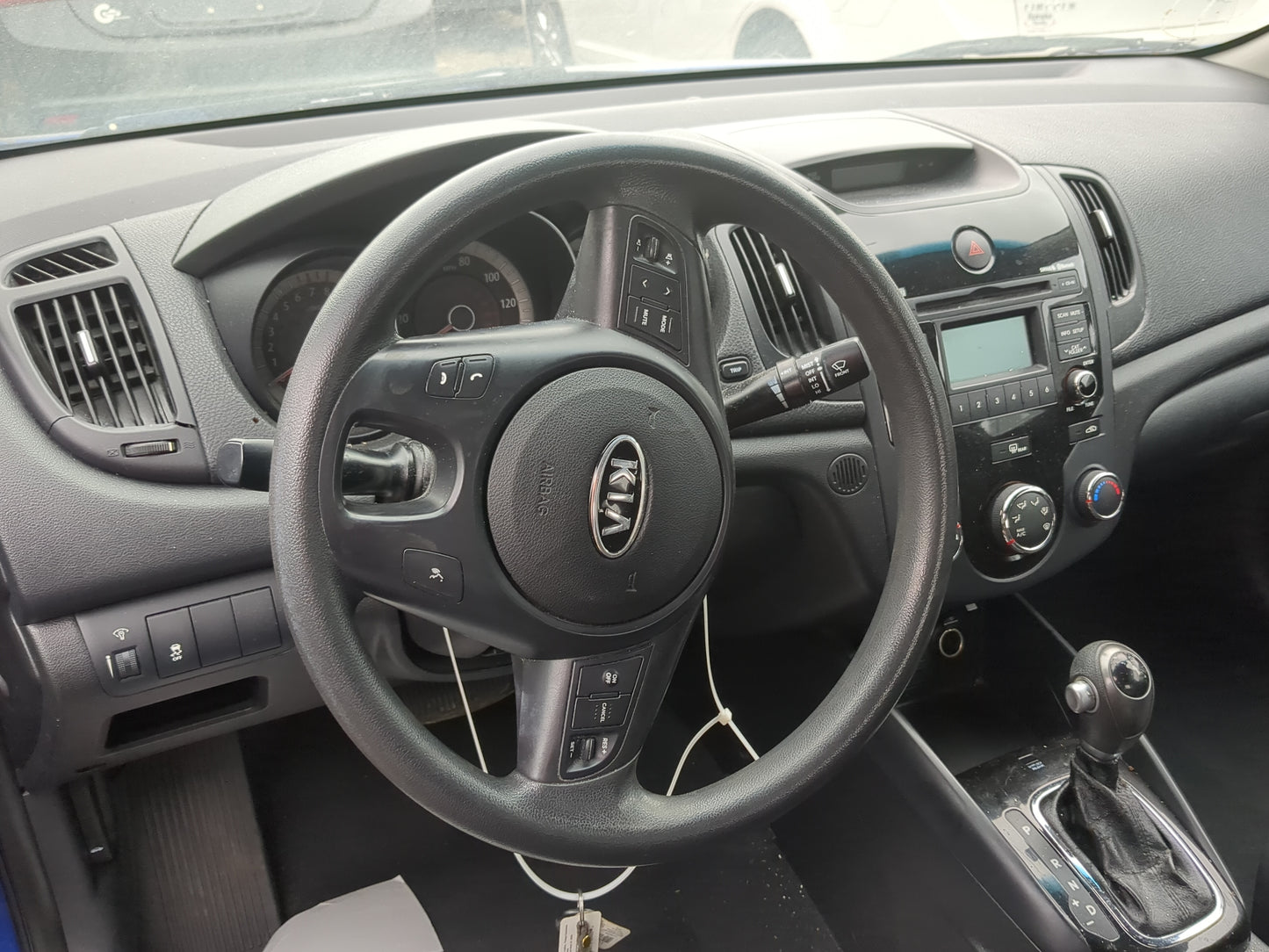 2010-2013 Kia Forte Koup Air Bag Driver Left Steering Wheel Mounted 1200264 - Oemusedautoparts1.com