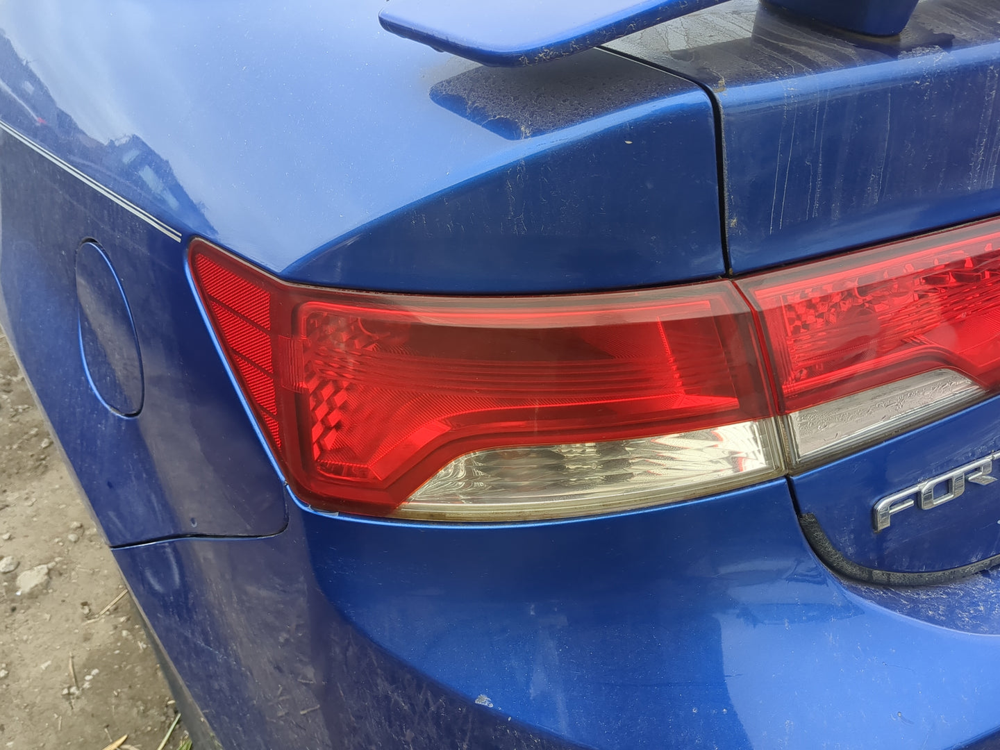 2010-2013 Kia Forte Koup Tail Light Assembly Driver Left OEM Fits Fits 2010 2011 2012 2013 OEM Used Auto Parts - Oemusedauto