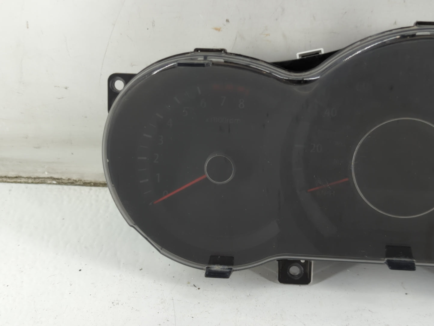 2012-2013 Kia Optima Instrument Cluster Speedometer Gauges P/N:94001-2T322 Fits Fits 2012 2013 OEM Used Auto Parts - Oemused