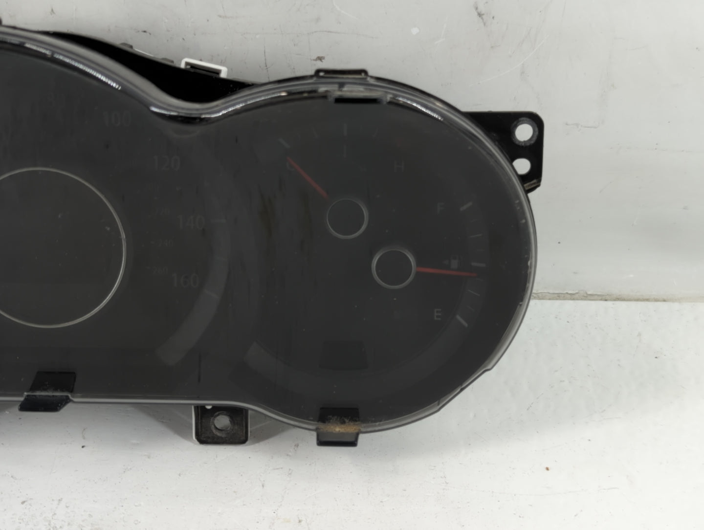 2012-2013 Kia Optima Instrument Cluster Speedometer Gauges P/N:94001-2T322 Fits Fits 2012 2013 OEM Used Auto Parts - Oemused