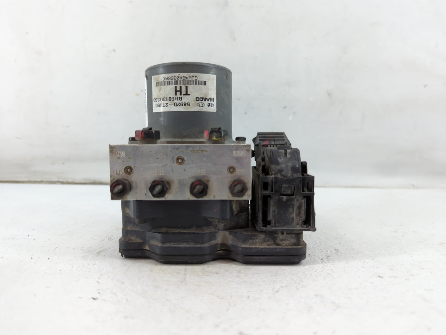 2011-2013 Kia Optima ABS Pump Control Module Replacement P/N:58920-2T550 Fits Fits 2011 2012 2013 OEM Used Auto Parts - Oemu