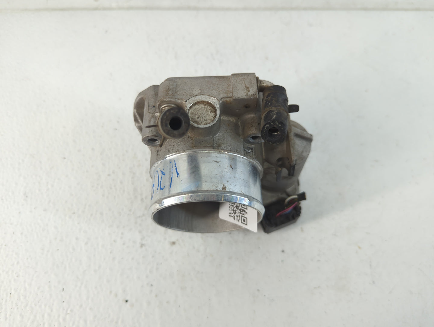 2011-2015 Kia Optima Throttle Body P/N:35100-2G700 Fits Fits 2011 2012 2013 2014 2015 2016 OEM Used Auto Parts - Oemusedauto