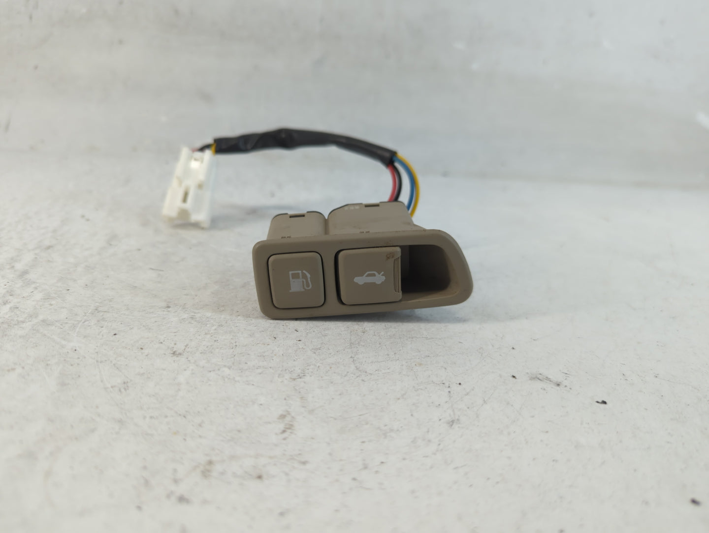 2011-2016 Kia Optima Master Power Window Switch Replacement Driver Side Left P/N:93555-2T000 Fits OEM Used Auto Parts - Oemu