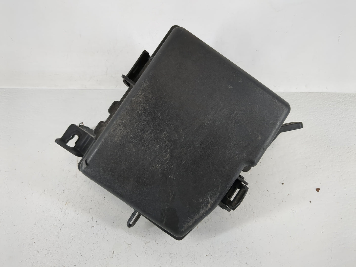 2011-2013 Kia Optima Fusebox Fuse Box Panel Relay Module Fits Fits 2011 2012 2013 OEM Used Auto Parts - Oemusedautoparts1.co