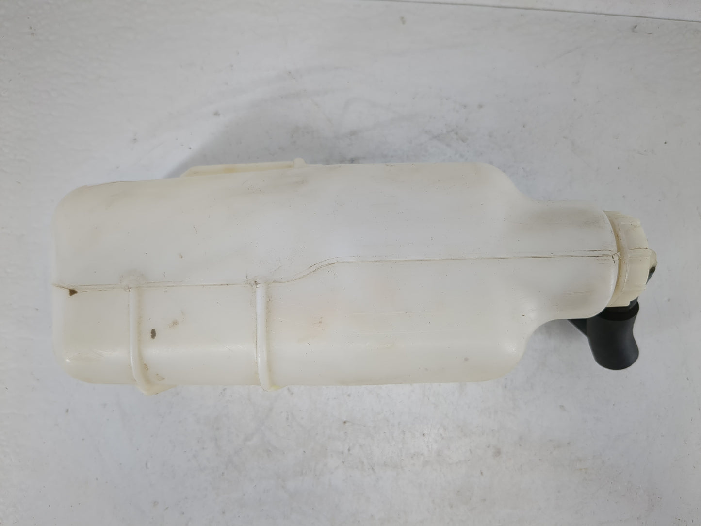 2011-2016 Kia Optima Radiator Coolant Overflow Expansion Tank Bottle - Oemusedautoparts1.com