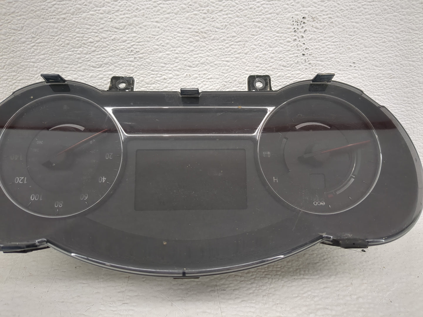 2012-2013 Kia Optima Instrument Cluster Speedometer Gauges P/N:94011-4U012 Fits Fits 2012 2013 OEM Used Auto Parts - Oemused