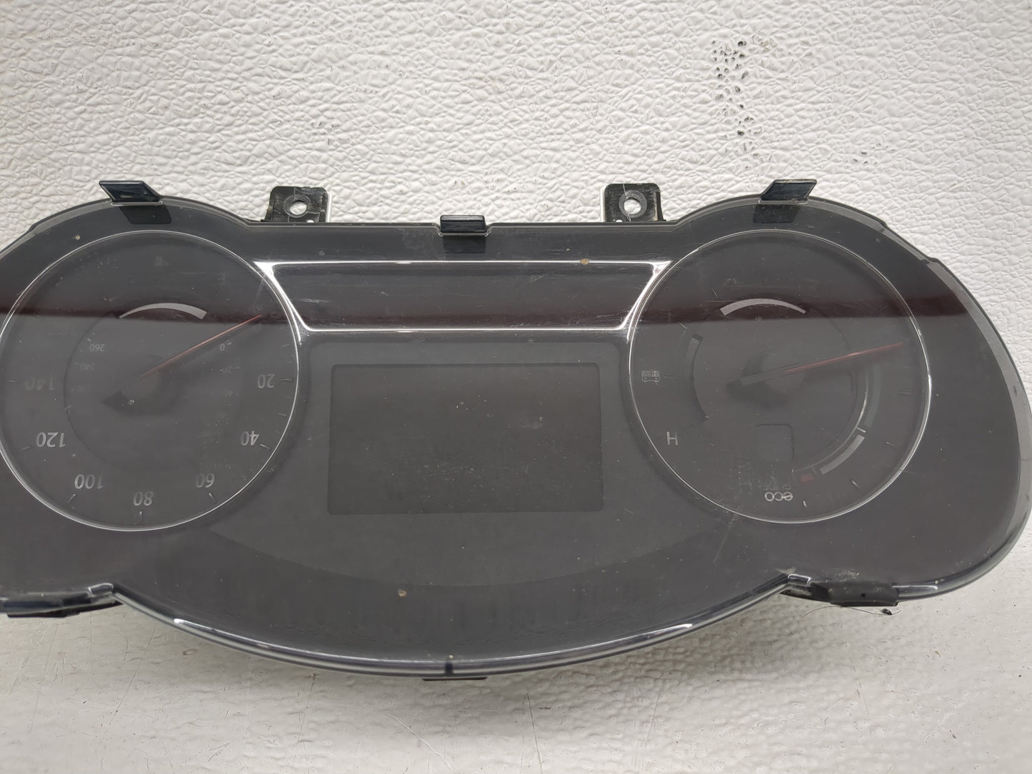 2012-2013 Kia Optima Instrument Cluster Speedometer Gauges P/N:94011-4U012 Fits Fits 2012 2013 OEM Used Auto Parts - Oemused
