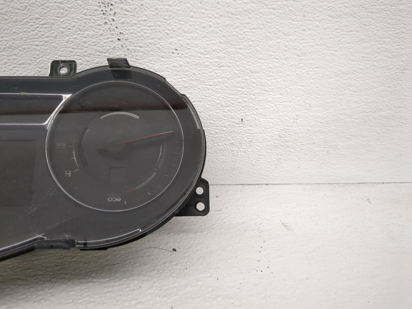 2012-2013 Kia Optima Instrument Cluster Speedometer Gauges P/N:94011-4U012 Fits Fits 2012 2013 OEM Used Auto Parts - Oemused