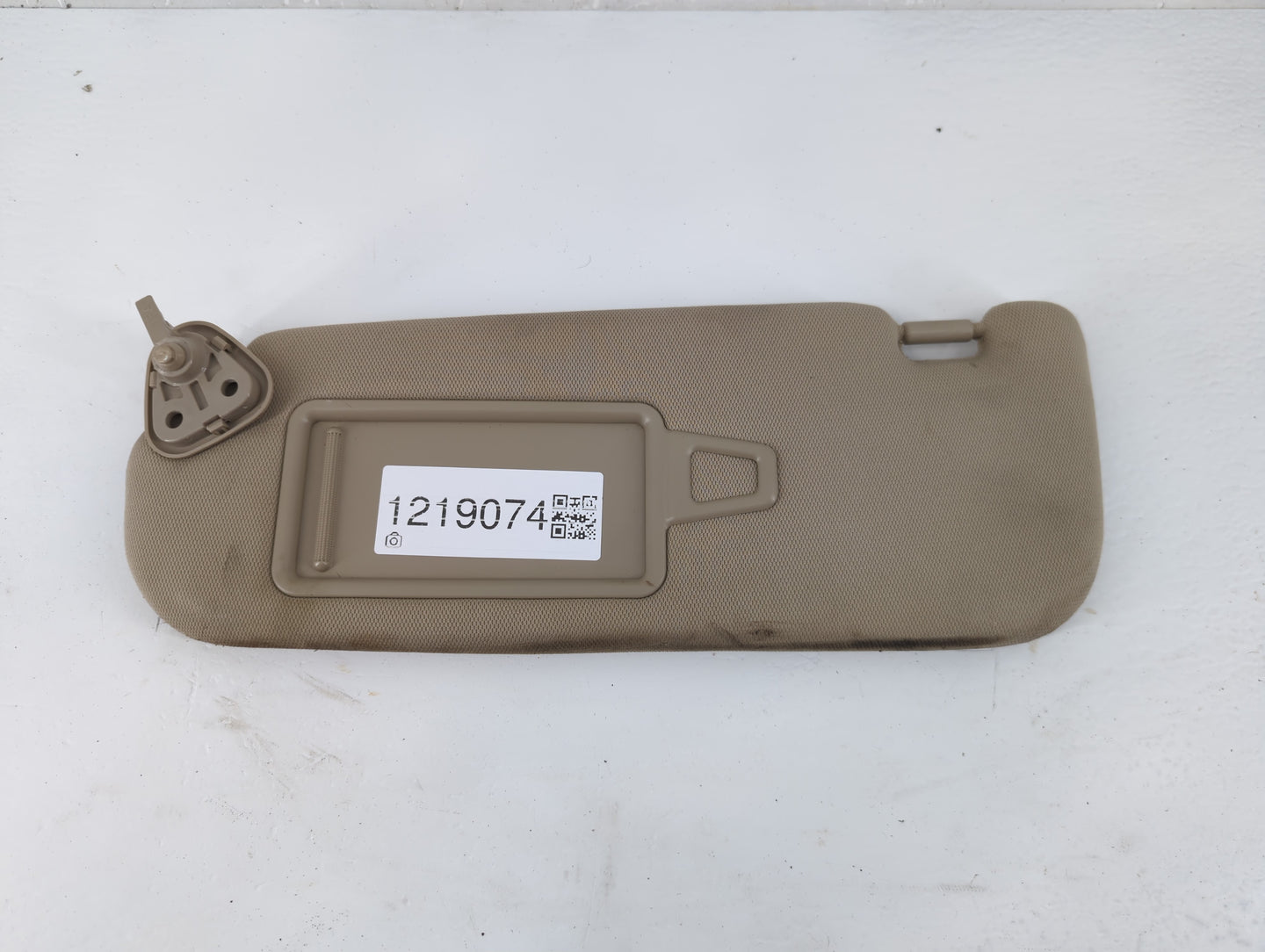 2011-2016 Kia Optima Sun Visor Shade Replacement Driver Left Mirror Fits Fits 2011 2012 2013 2014 2015 2016 OEM Used Auto Pa