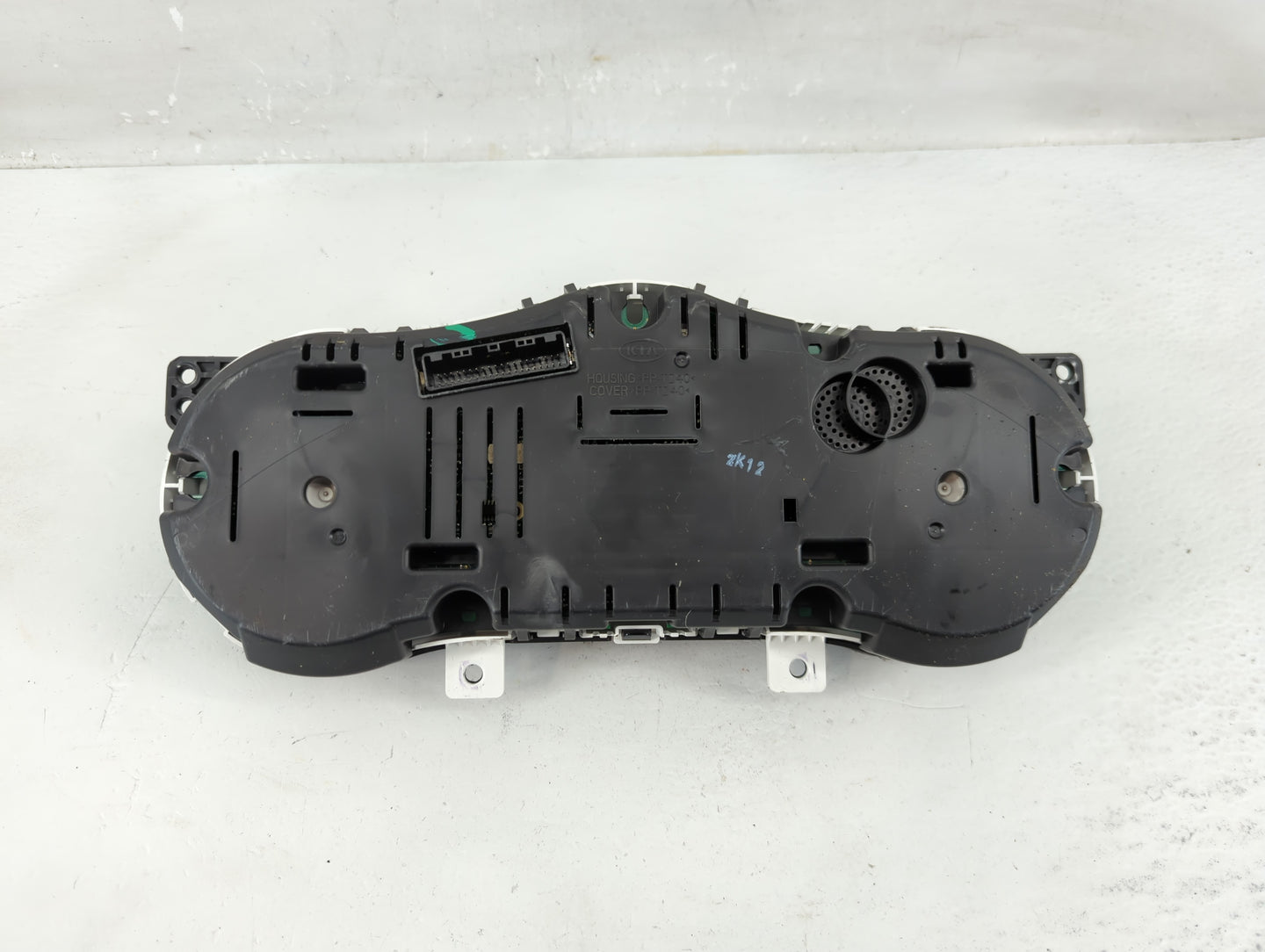 2011-2013 Kia Optima Instrument Cluster Speedometer Gauges P/N:94011-4U012 Fits Fits 2011 2012 2013 OEM Used Auto Parts - Oe